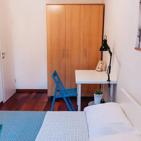 Cosy In A Quiet Neighborhood Апартаменти *