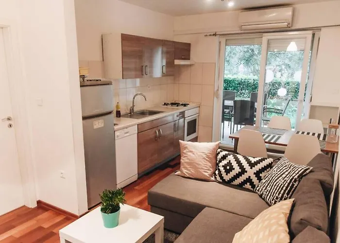 Cosy In A Quiet Neighborhood Zadar